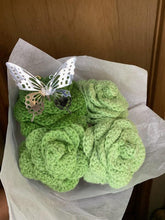 Load image into Gallery viewer, Crochet Flowers
