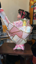 Load image into Gallery viewer, Diaper Bouquet
