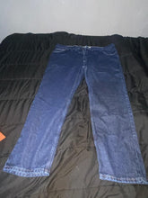 Load image into Gallery viewer, Wrangler Jeans
