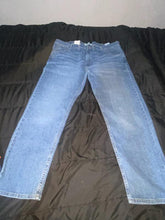 Load image into Gallery viewer, Wrangler Jeans
